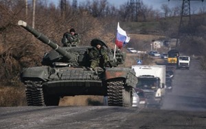 В Луганск въехали 19 танков и 4 БТРа боевиков – Снегирев 