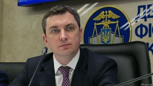 Кабмин уволил руководство Фискальной службы