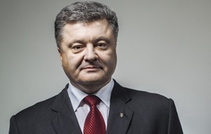 Порошенко: Перемирие не работает, нужно усиливать санкции против РФ