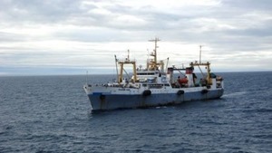 Опознаны четверо утонувших в Охотском море рыбаков
