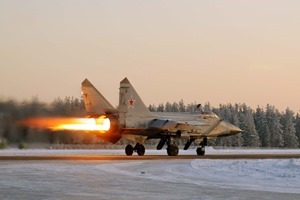 Россия разместит в Арктике самолеты МиГ-31