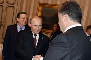 СМИ: Порошенко предлагал Путину забрать Донбасс в Россию