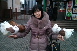 В Днепропетровске жестоко избили девушку-волонтера группы "Сич"