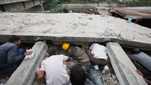 Число жертв в Непале достигло более 4100 человек
