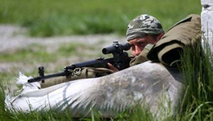 Лысенко: За последние сутки в зоне АТО ранены 10 солдат