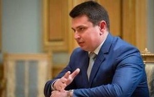 Яценюк: Антикоррупционное буро будет наказывать чиновников за ложь в декларациях