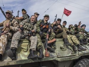 В Донецке боевики ДНР штурмуют общежития с российскими наемниками