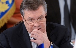 У Порошенко объяснили представление в КС по Януковичу