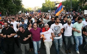 В Армении набирает обороты «вторая волна» Майдана