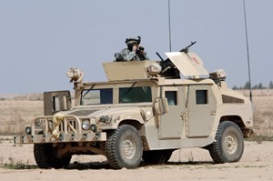 В июле США передадут Украине еще 100 броневиков Humvee