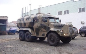 Киевская фирма разработала новый броневик «Годзилла» для АТО