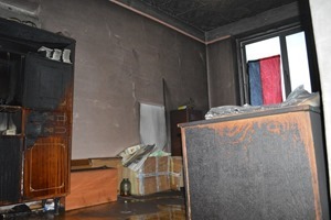 На Прикарпатье неизвестные подожгли офис “Правого сектора”