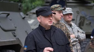 Турчинов: Войска РФ в Донбассе дублируют модель Ваффен-СС