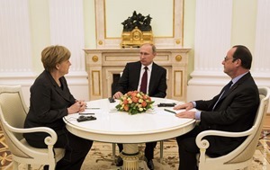 СМИ: Меркель и Олланд планируют в выходные созвониться с Путиным
