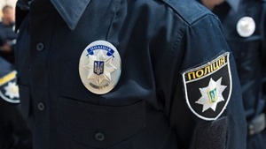 Яценюк: В маленьких городках и селах участковых заменят “украинские шерифы”