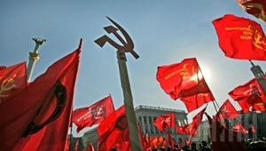 Киевский суд прекратил деятельность двух коммунистических партий