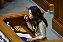 Певица Огневич заявила о сложении полномочий народного депутата