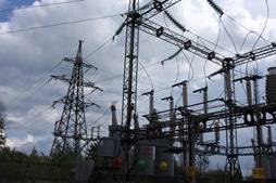«Укрэнерго» так и не смогла пустить электричество на Крым