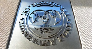 Яресько: Принятие госбюджета-2016 не гарантирует транш МВФ