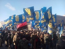 Митингующие под Радой требуют отставки Яценюка