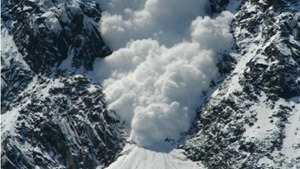 МЧС РФ: Пятеро альпинистов из Одессы попали под лавину на Эльбрусе 