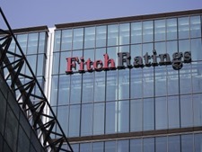 Bloomberg: Fitch может прекратить оценку компаний РФ из-за санкций