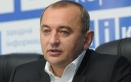 Матиос: В розыск объявлены два бывших министра обороны Украины