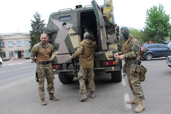 В Одессу приехали 300 бойцов полка Азов