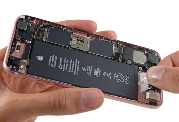 Замена батареи на iPhone